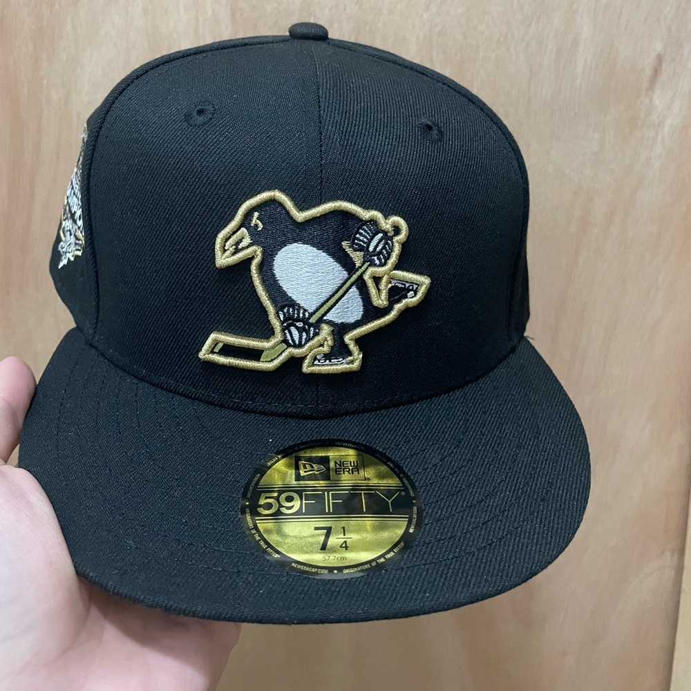 Topperz Pittsburg penguins 2009 Stanley cup champions new era fitted size 7 1/4